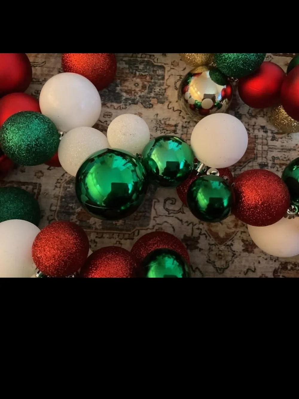 3 Ornament Cluster Garlands NWT